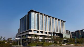 台北 · COZZI Blu 和逸飯店 · 桃園館 · 2 天 1 夜自由行套票優惠 (長榮航空)